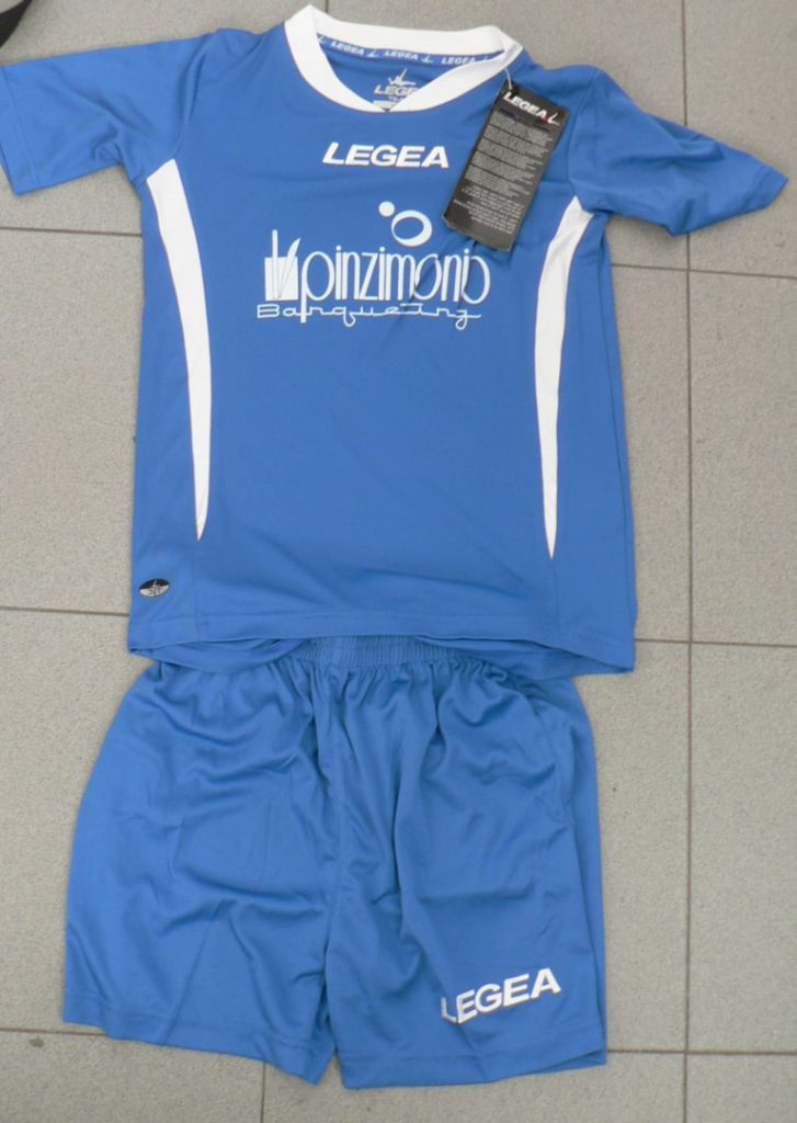 Abbigliamento sportivo calcio stampato